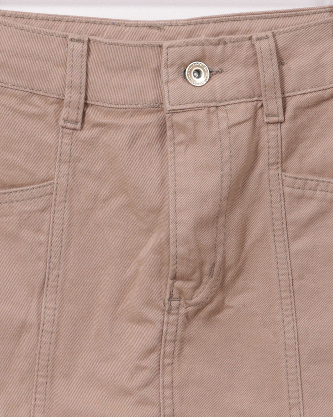 Short-J0637-Saia-Bege-1016-1016---Bege