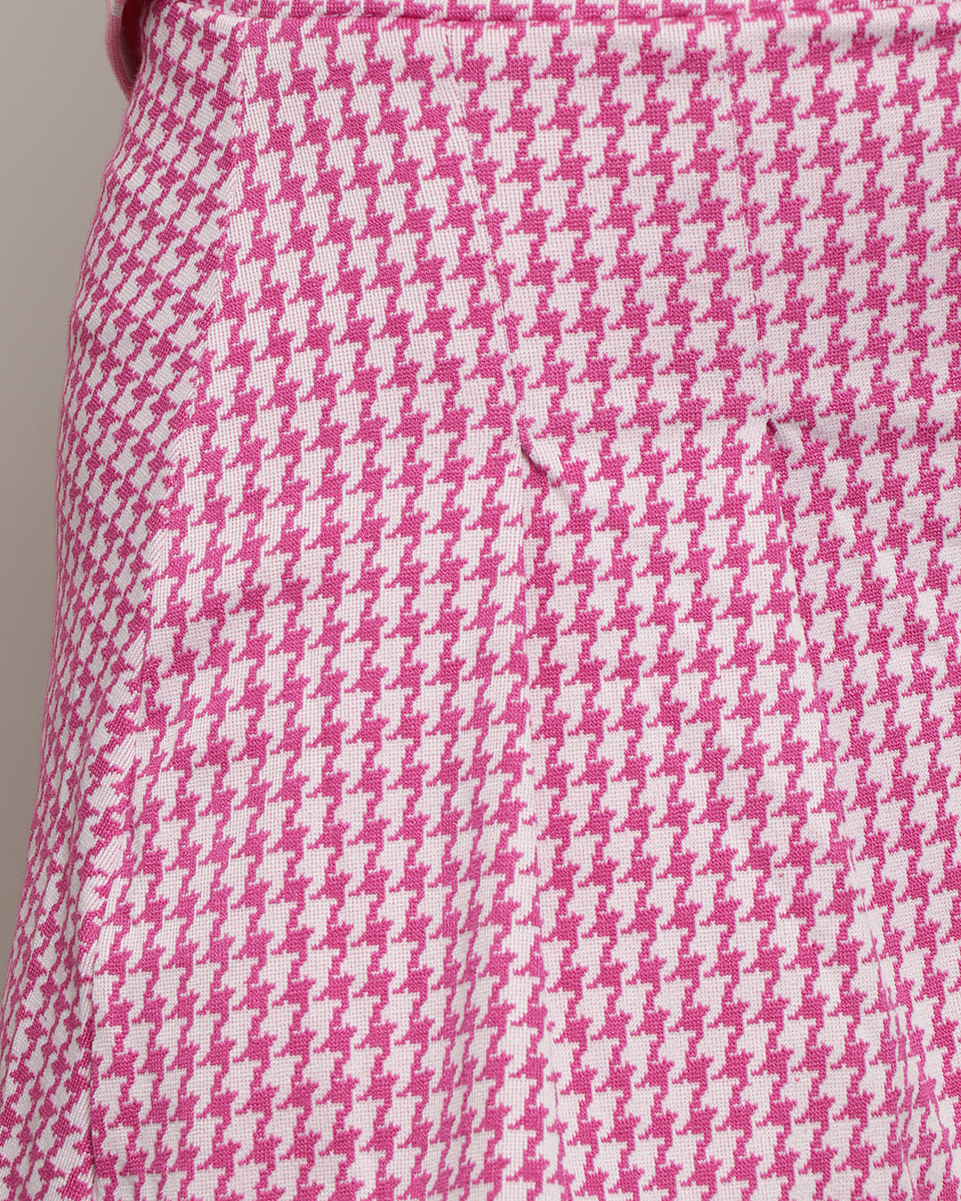 Short Saia Juvenil Pregas Evasê Xadrez Rosa-1753891118727