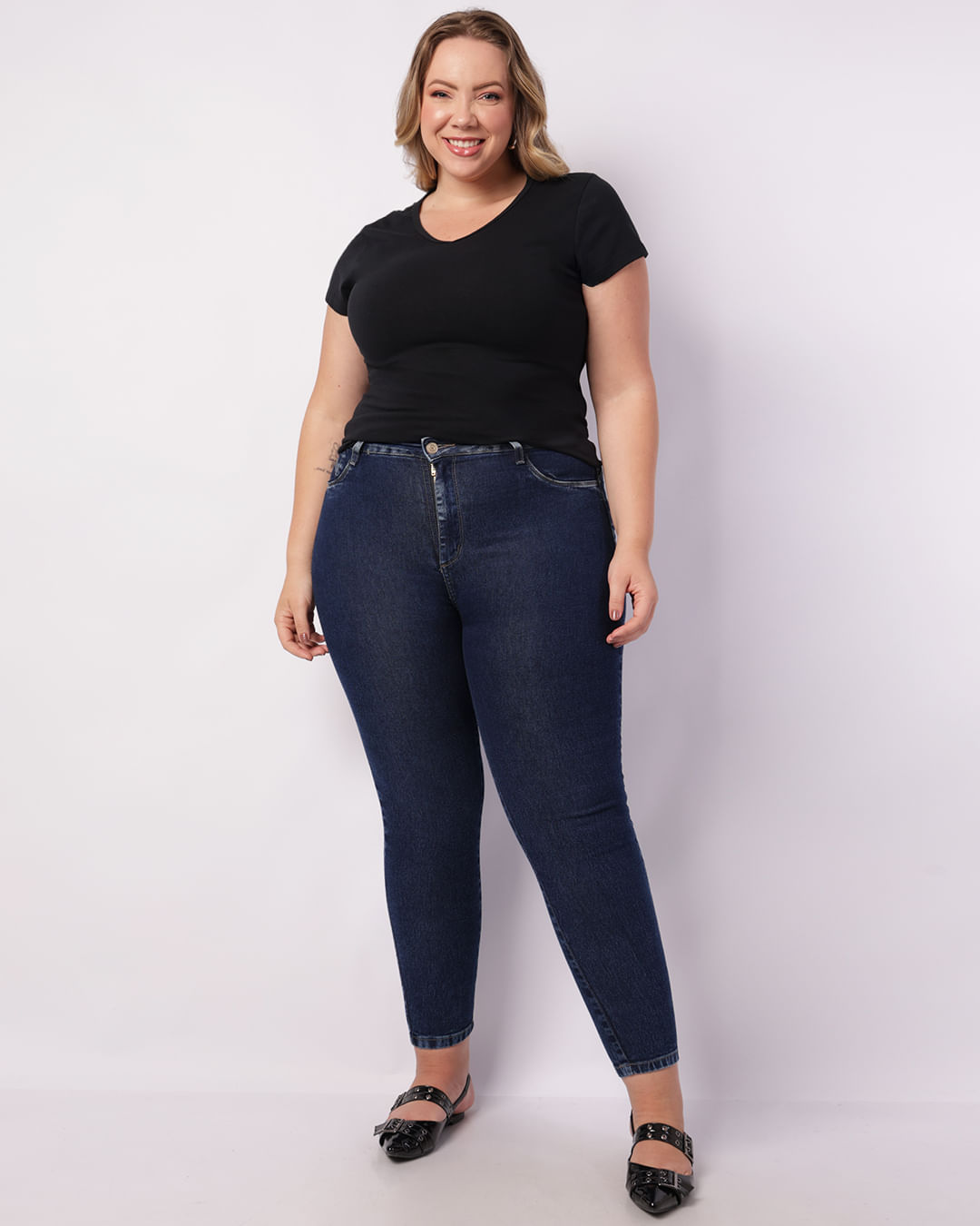 Blusa-4334-Plus-Mc-Gola-V-Preto---Preto