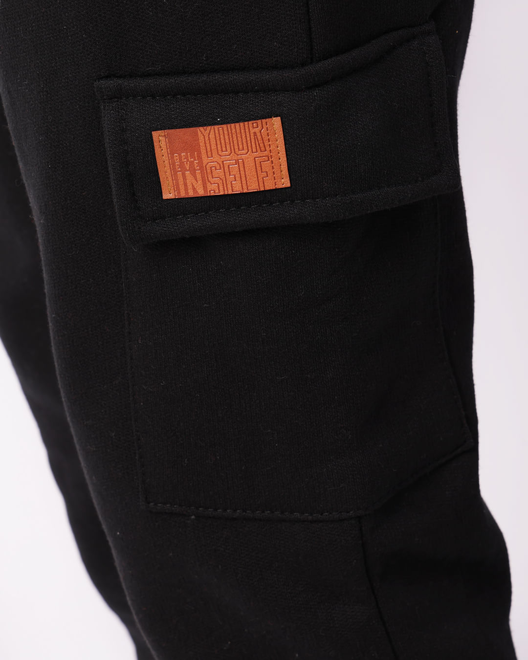 TROCAR FOTO - Calça Moletom Juvenil Bolso Cargo Preta-1754076651532