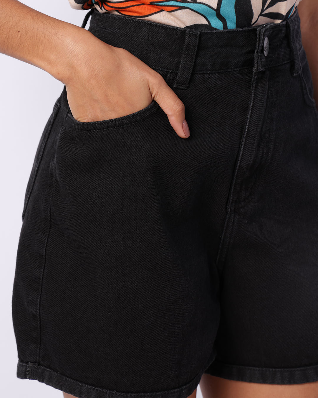 Bermuda-Jns-Blk-Barra-Dobrada-225770---Jeans-Black