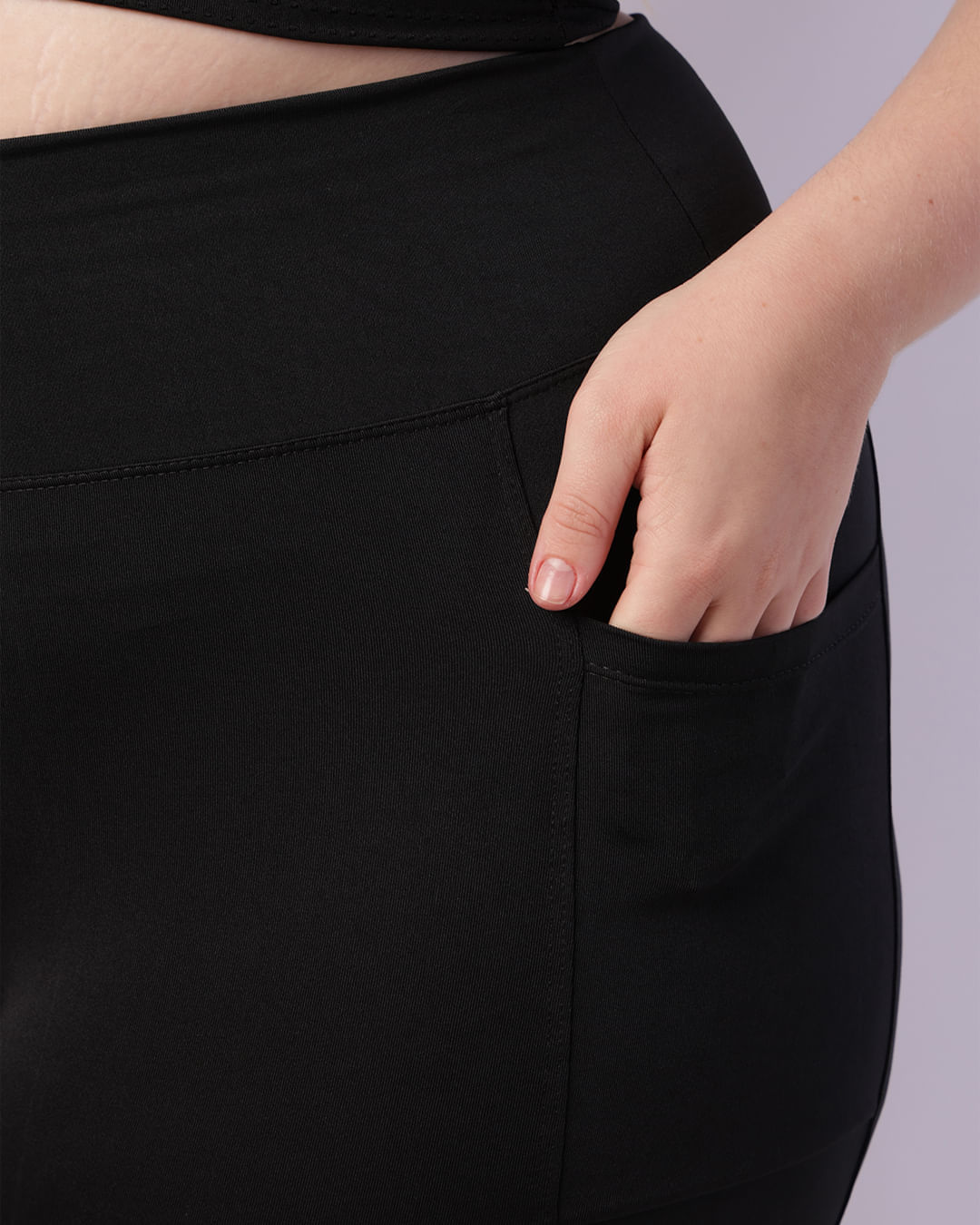 Bermuda-Lisa-Suplex---Preto