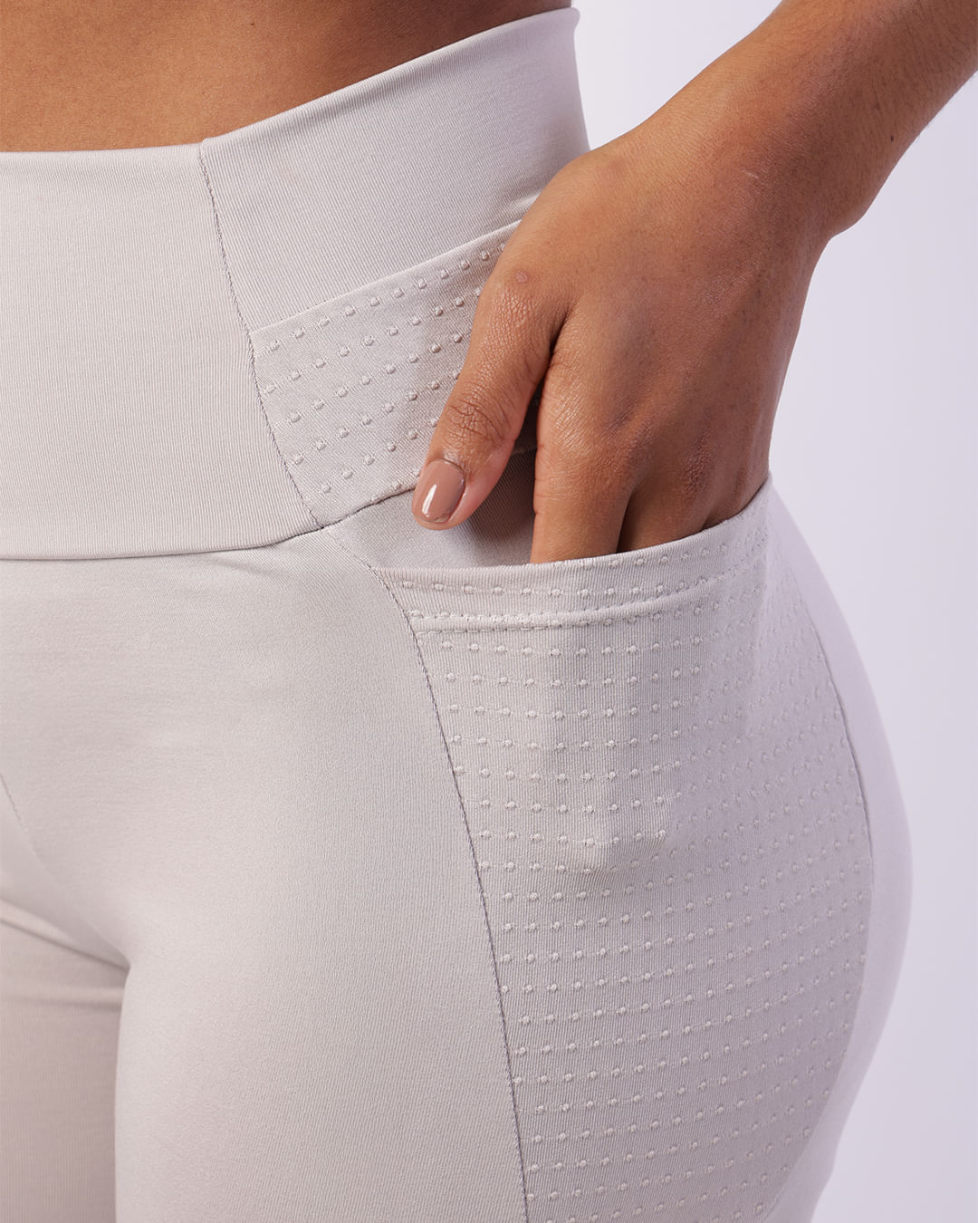 Legging-Bolso-Trabalhado---Cinza