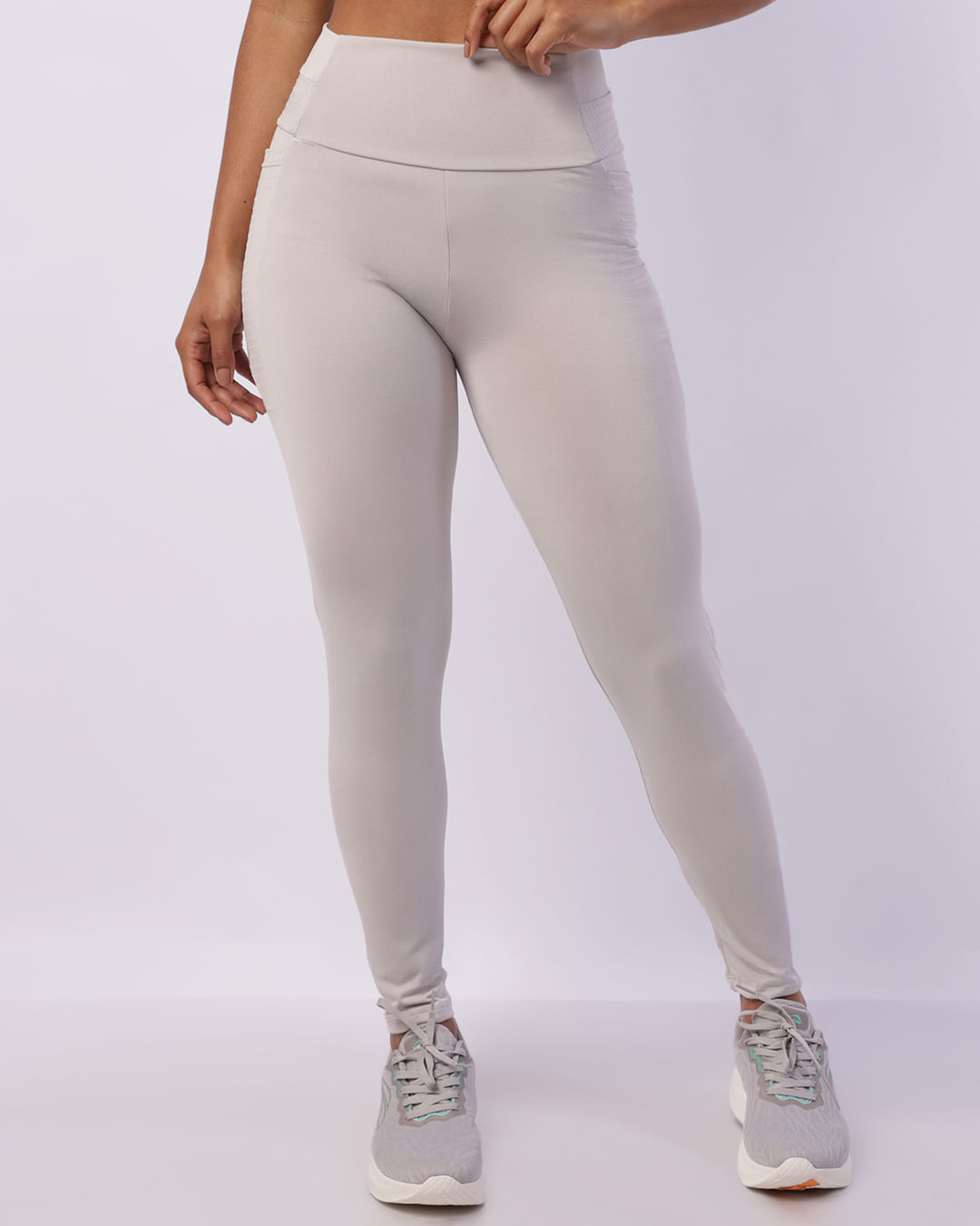 Legging-Bolso-Trabalhado---Cinza