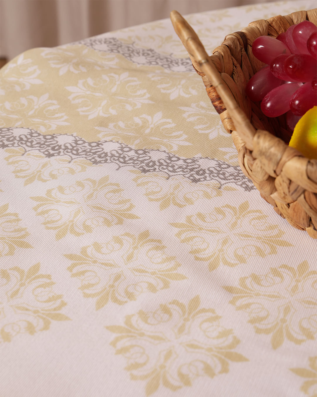 Toalha-Mesa-Red-140---Branco-Floral