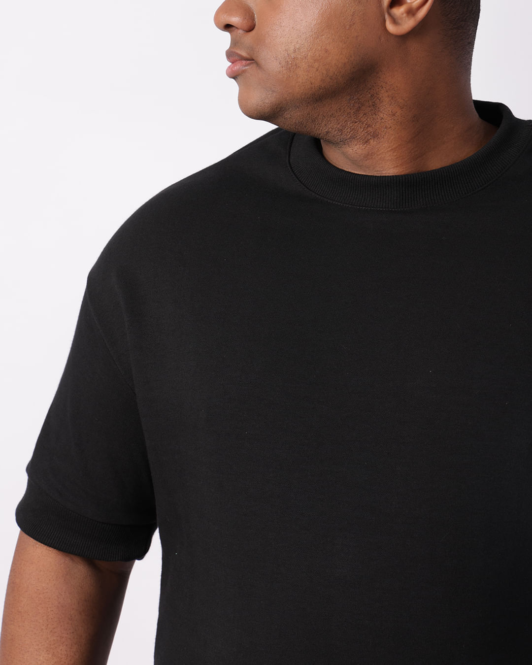 Camiseta-23964-Suedine-Vdepto-Plus---Preto