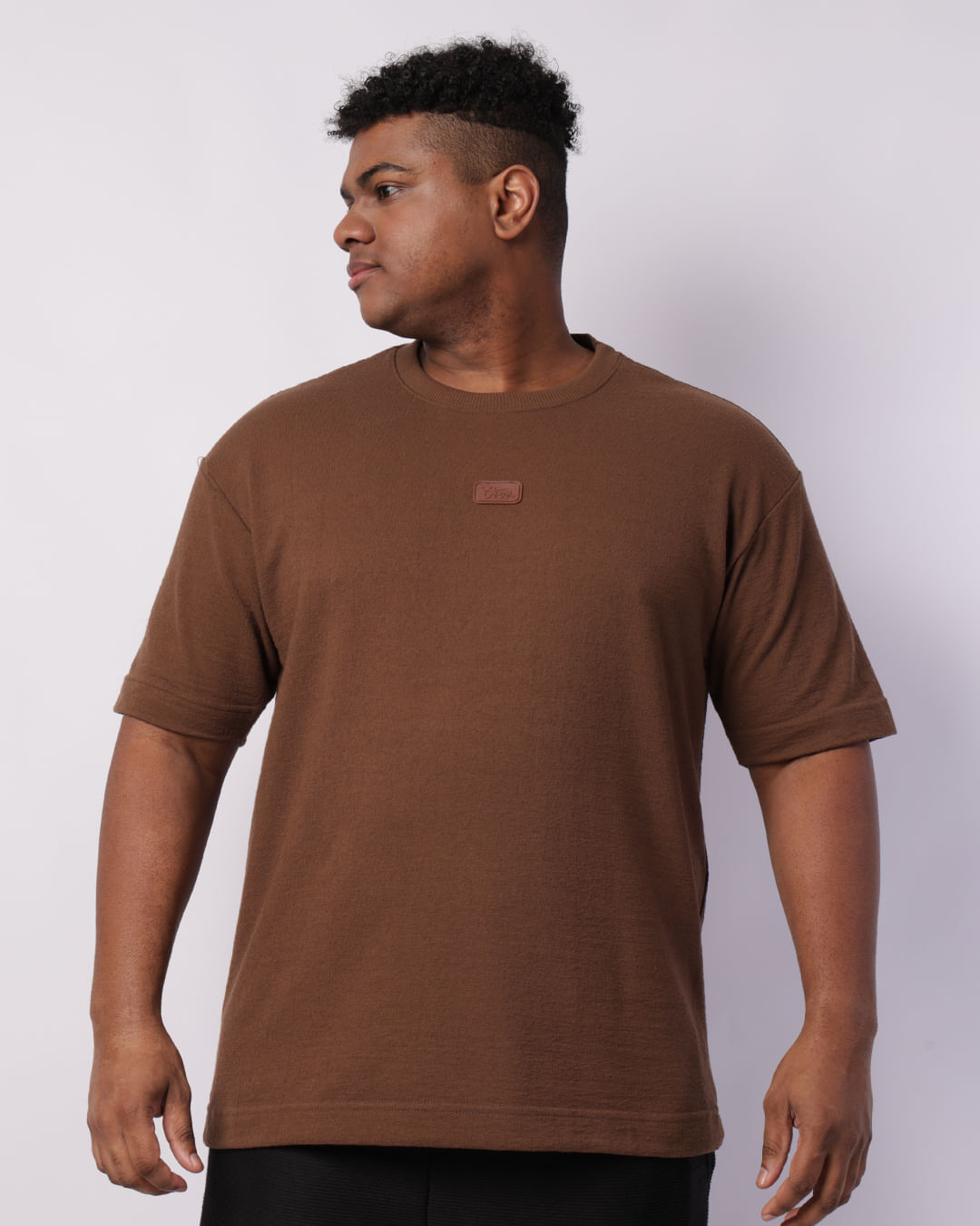 Camiseta-51240587-Atoalhada-Marr-Plus---Marrom