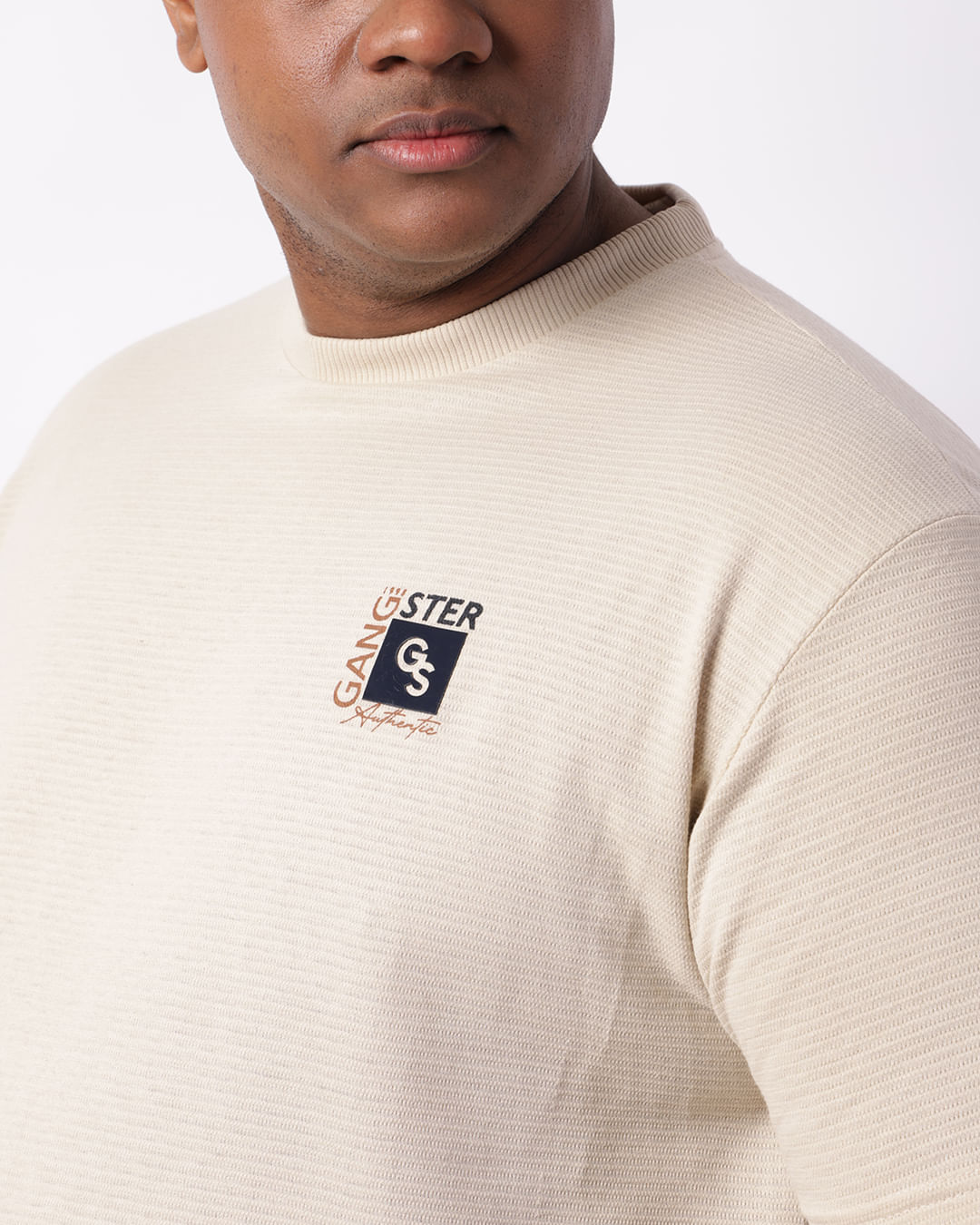 Camiseta Plus Size Masculina Gangster Texturizada Bege-1755528453421