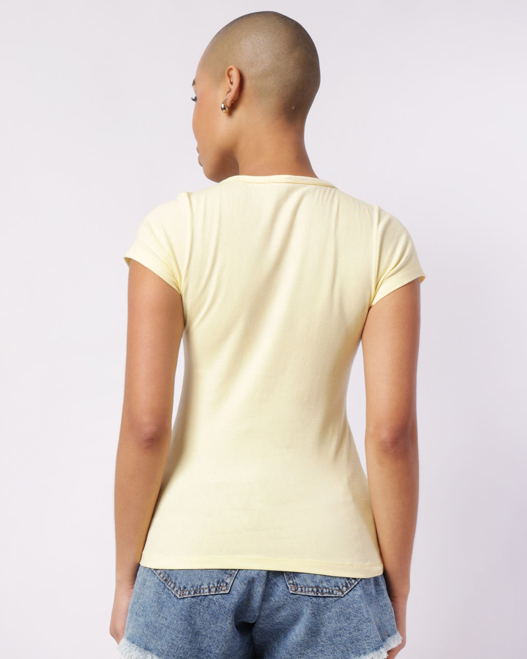 Blusa Feminina Básica Algodão Decote V Manga Curta Amarela-1755614447474