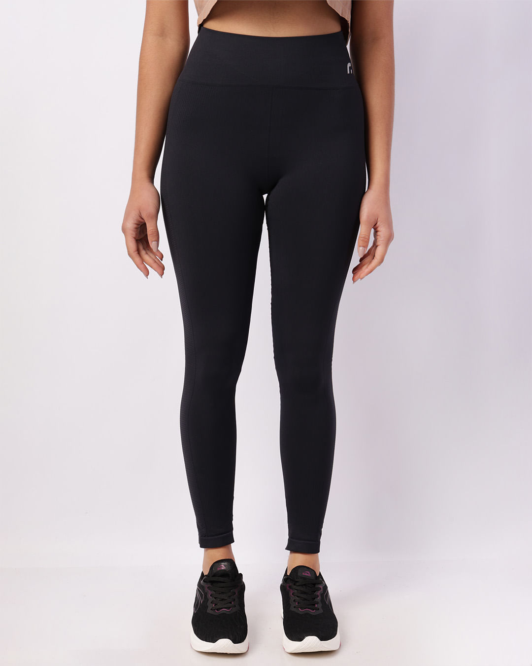 Calça Legging Fitness Feminina Fitter Trabalhada Preta-1755615879253