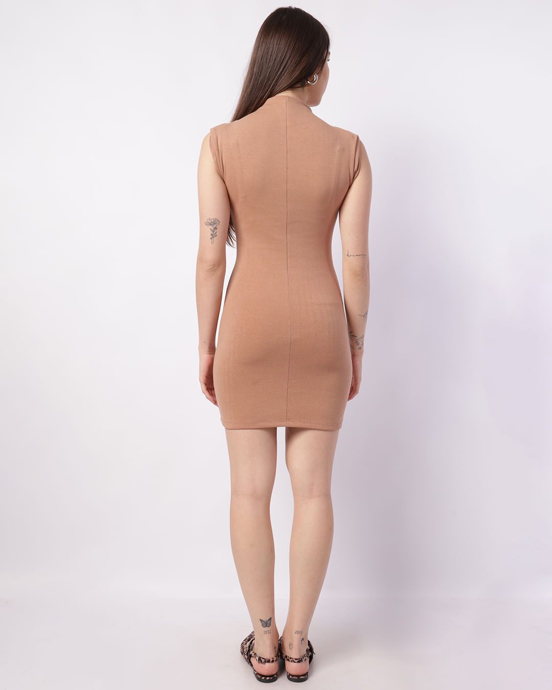 Vestido-Mc-251408-Gola-Alta-Pgg---Marrom