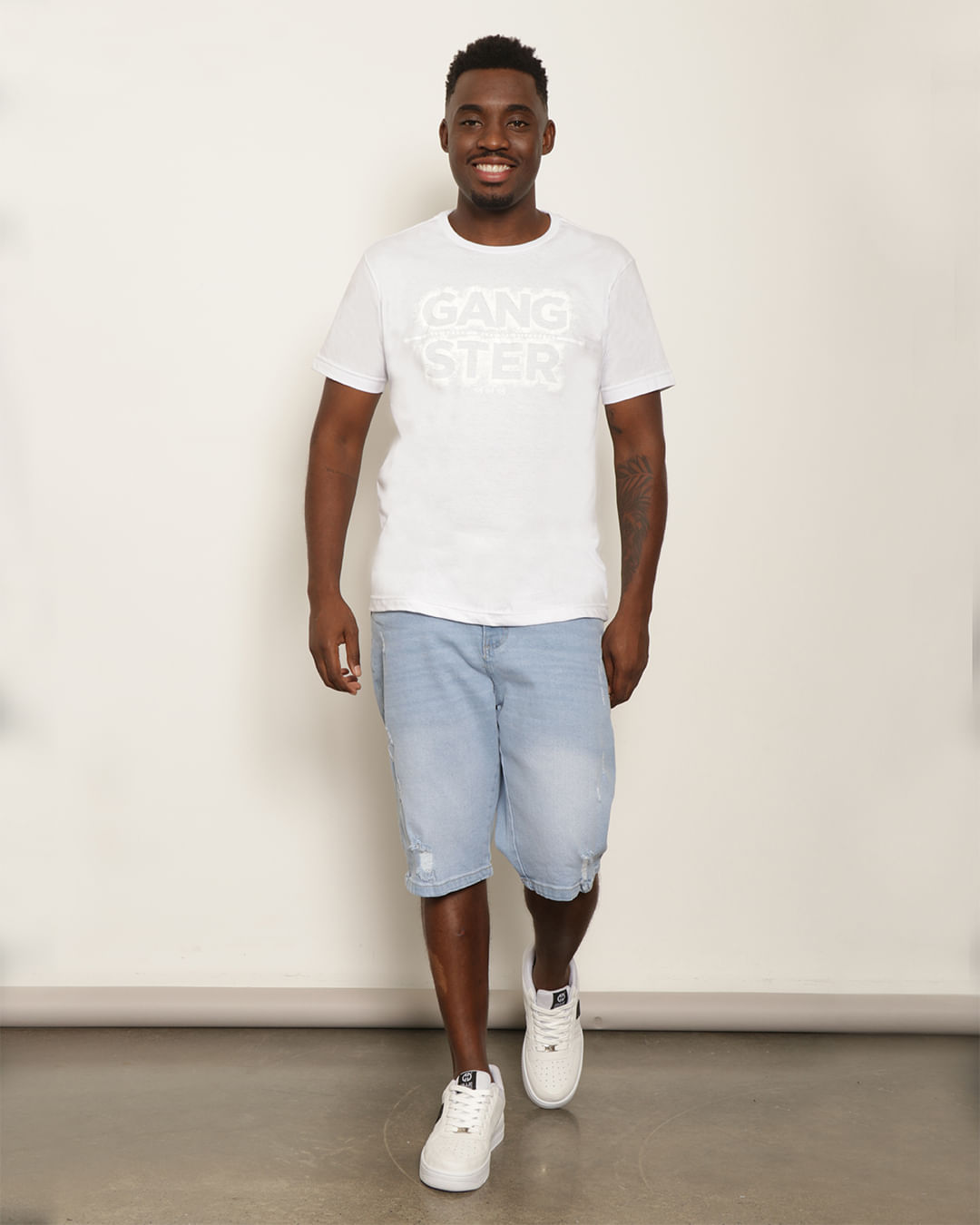 Camiseta Masculina Básica Gangster Estampa Gola Careca Branca-1756387074683