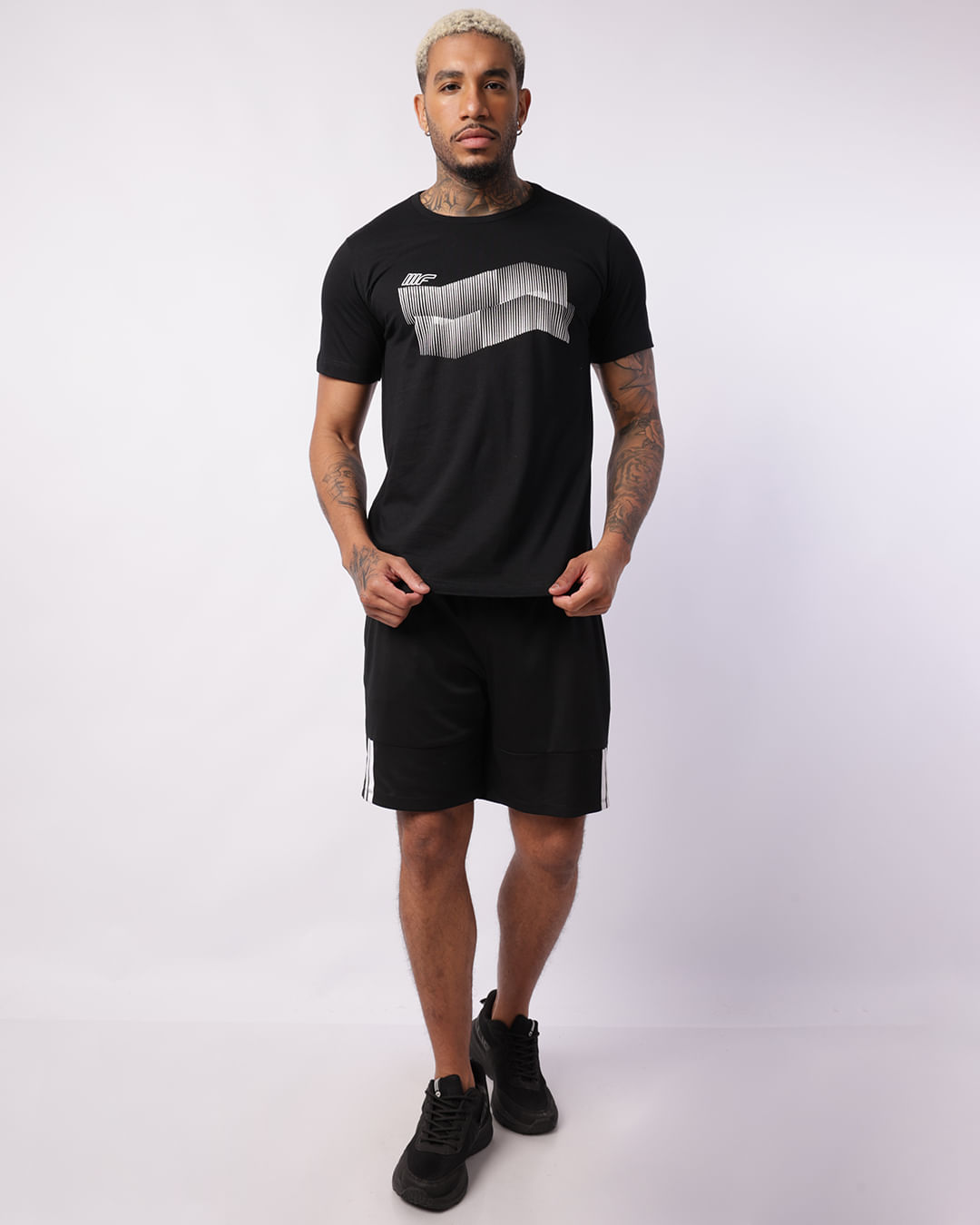 Cam-M-Esp-Est-Fr-995-Preto---Preto