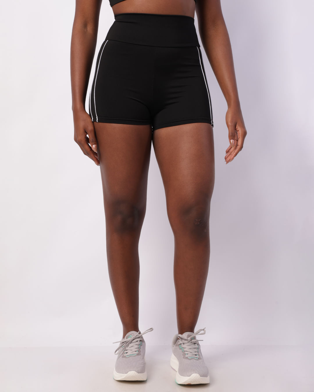 Bermuda-14884-Frizo--Duplo-Alta-Compress---Preto