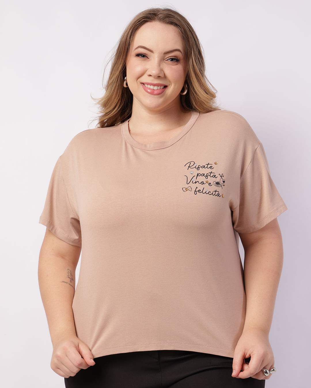 Blusa-Mc-40340-Csilk-Costas-E-Aplic---Bege