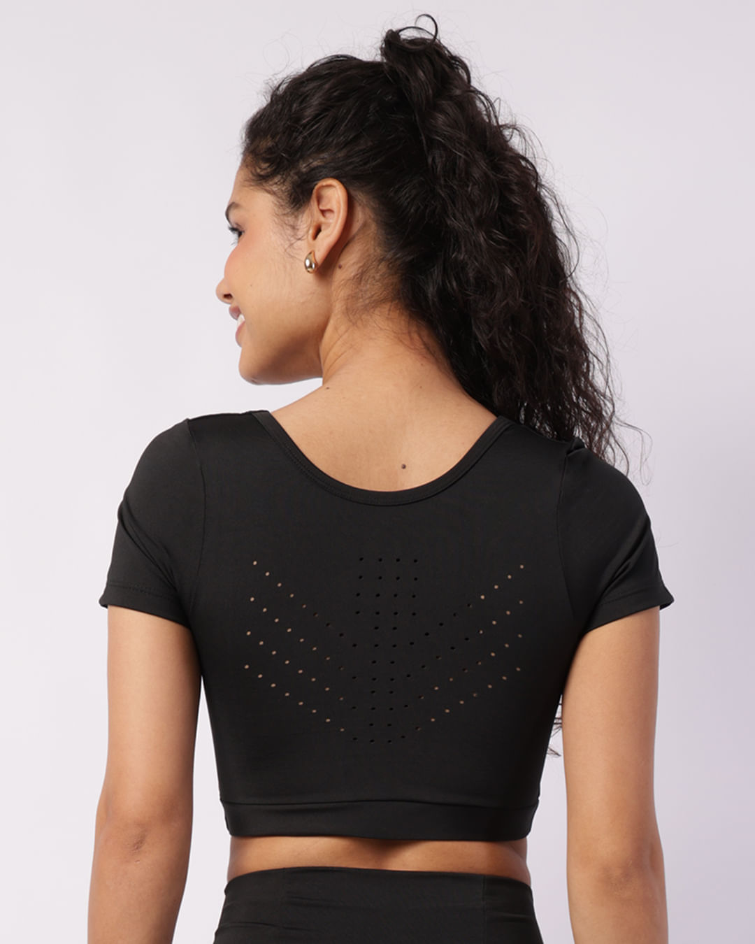Blusa-4236-Cropped-A-Laser---Preto
