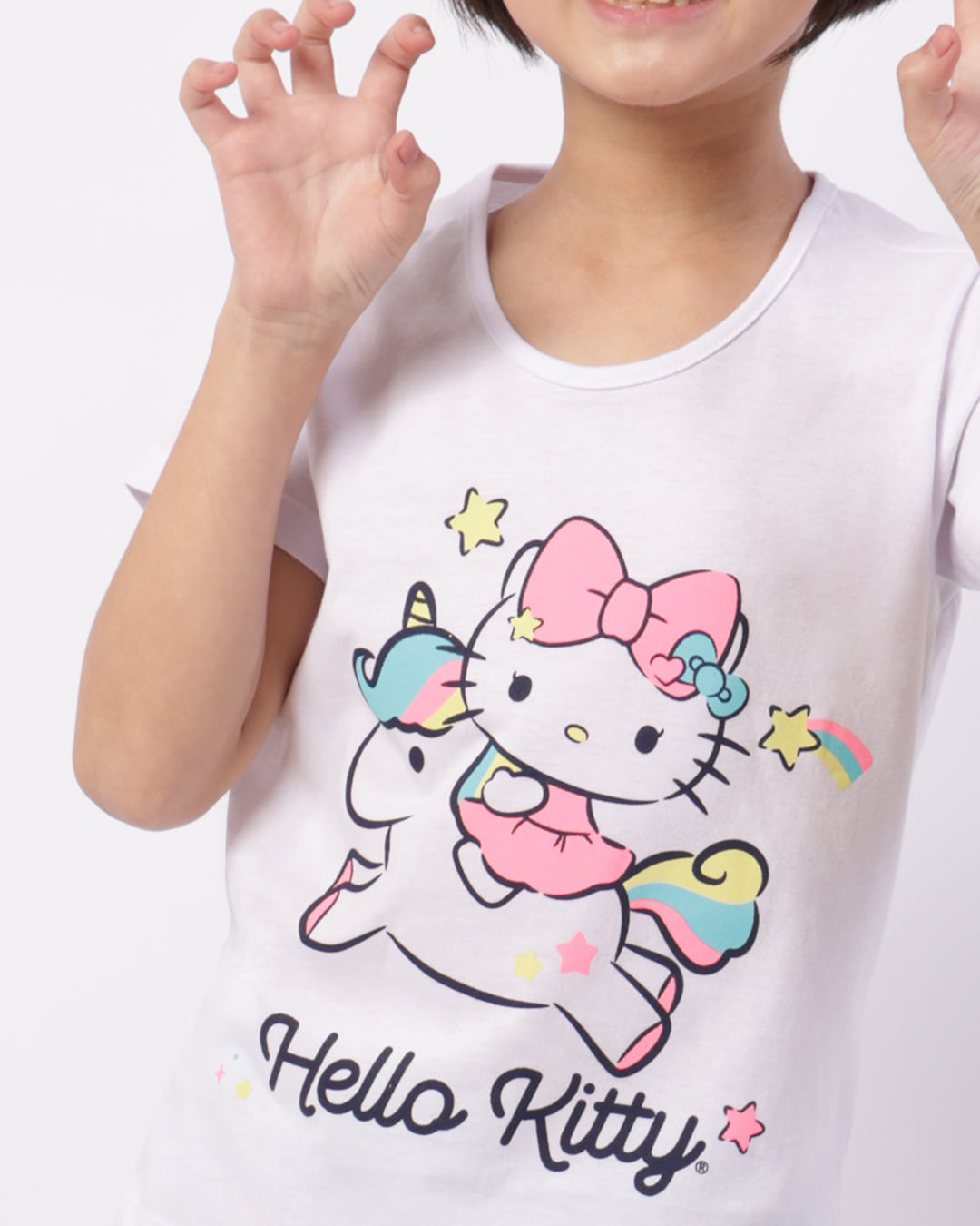 Pijama-Mc-Hello-Kitty-01-Estrelas-Infa---Branco