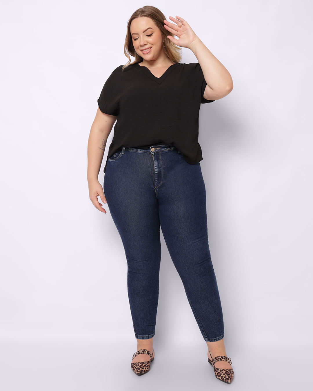 Blusa-231527-Dec-V-Cey---Preto