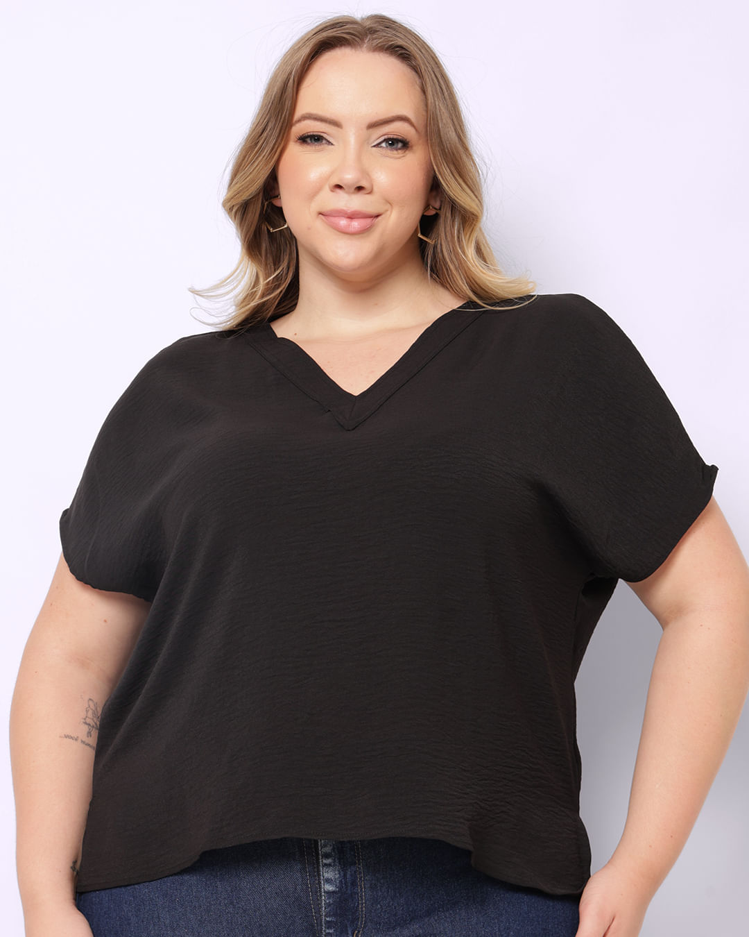 Blusa-231527-Dec-V-Cey---Preto