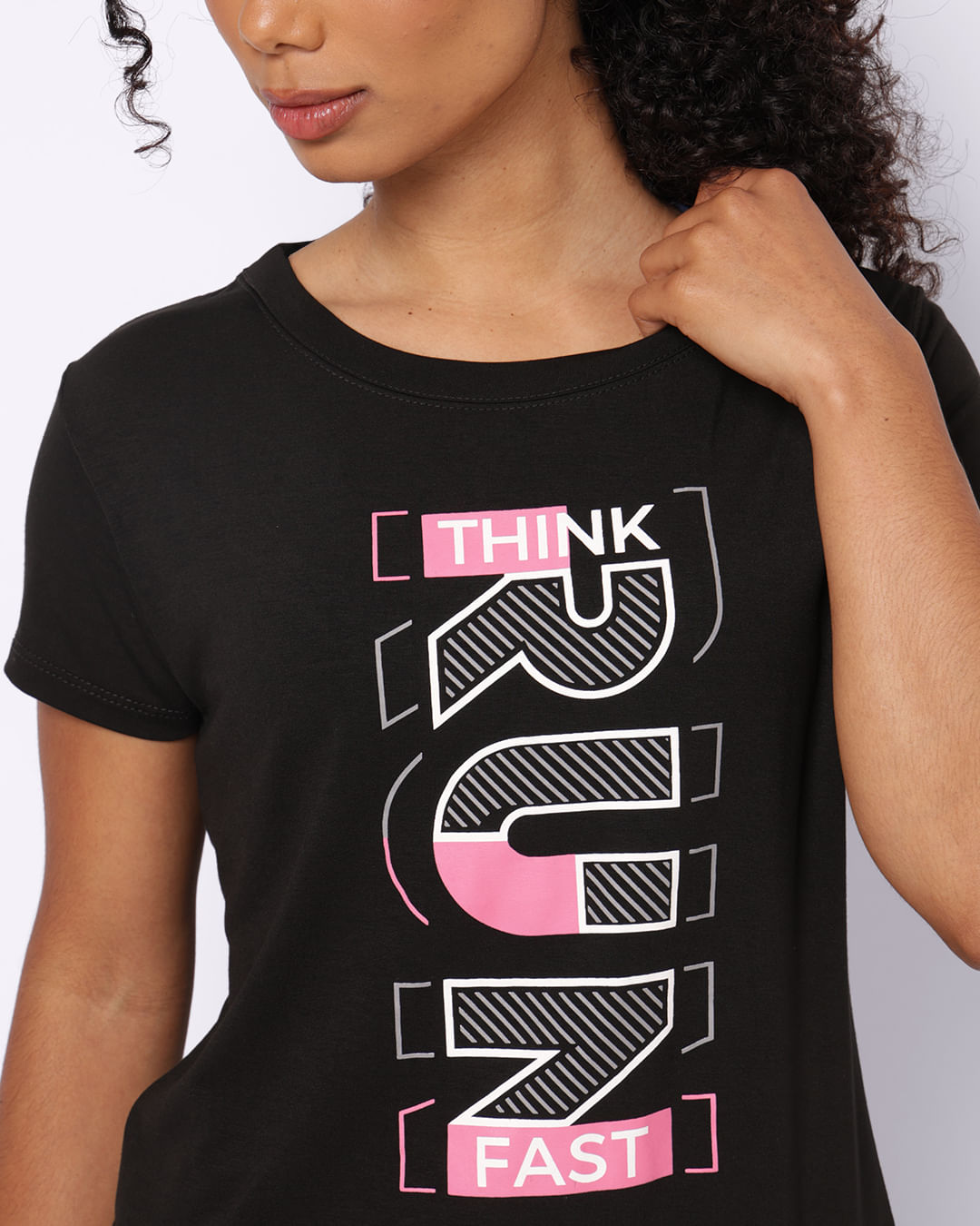 Blusa-35060b-Estampa-Localizada-Preta---Preto