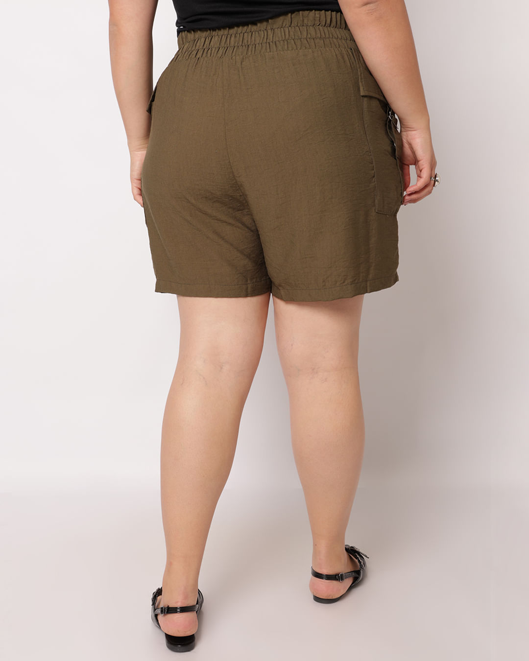 Shorts-231087-Det-Aviamento-Spnlook---Verde