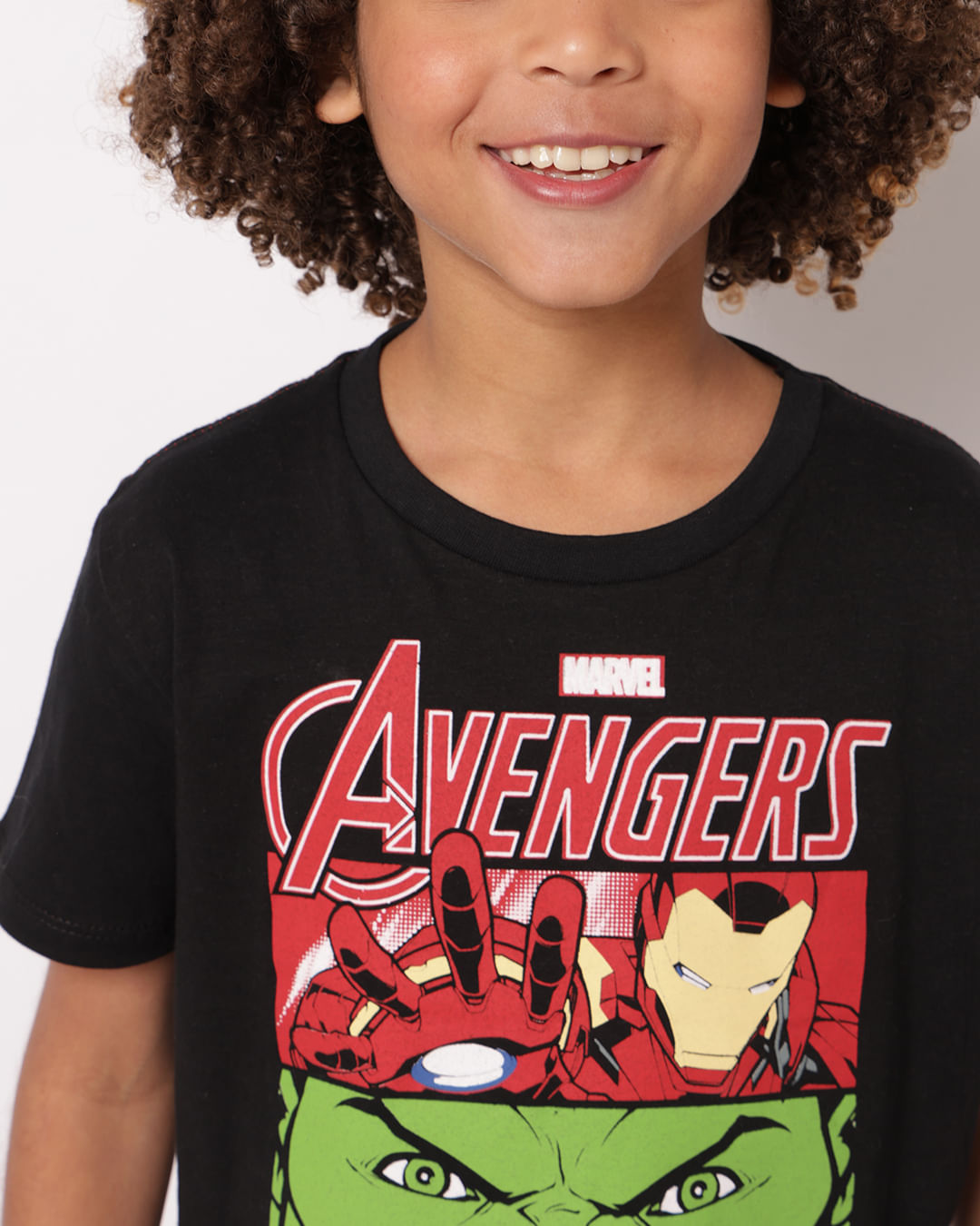 Camiseta-45280195-Mc-M-410-Avengers---Preto