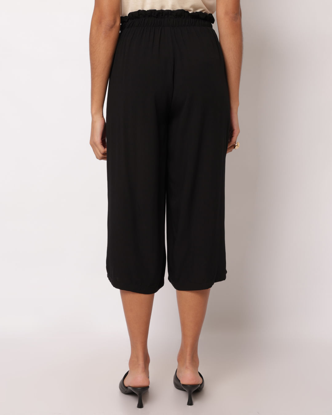Calca-Pantacourt-Lisa-21000---Preto