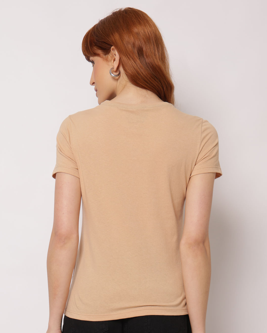 Camiseta-Mc-23899-Looney-Bge-Pgg-P8---Bege