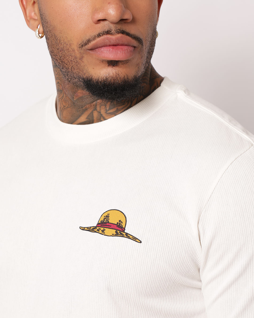 Camiseta-One-Piece-Tro110007-Pgg---Off-White