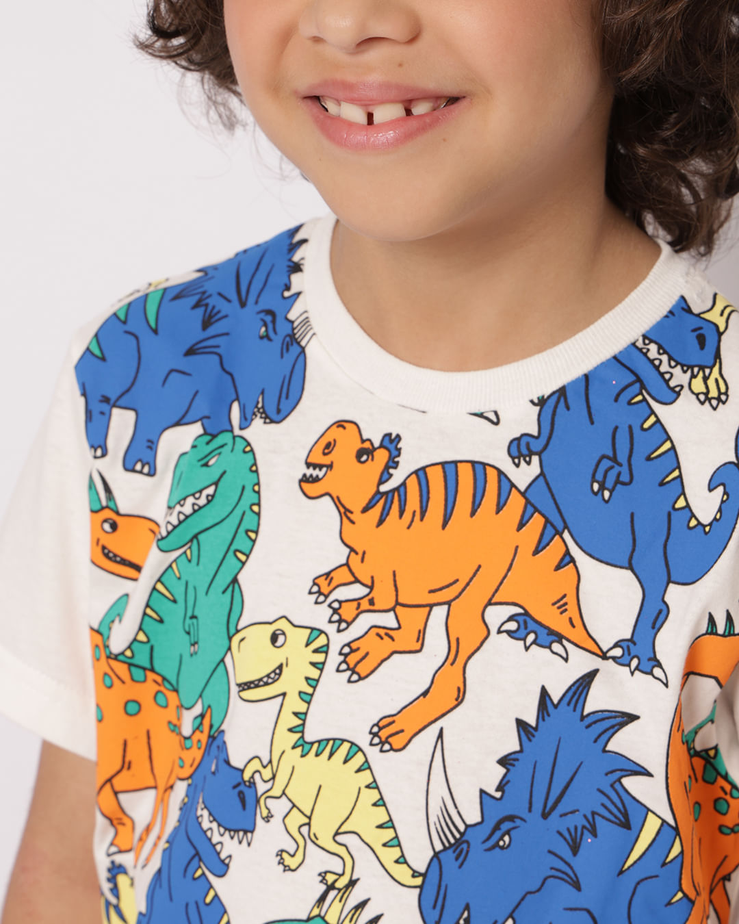 Camiseta-30078-Mc-M-48-Dino---Off-White