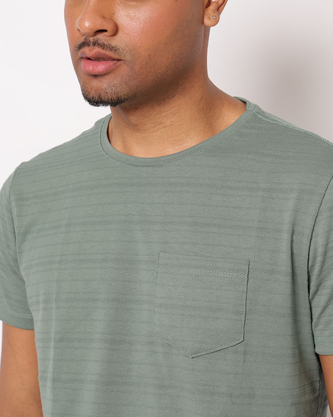 Camiseta-Bas-Bolso-50000588-Verde-Pgg---Verde