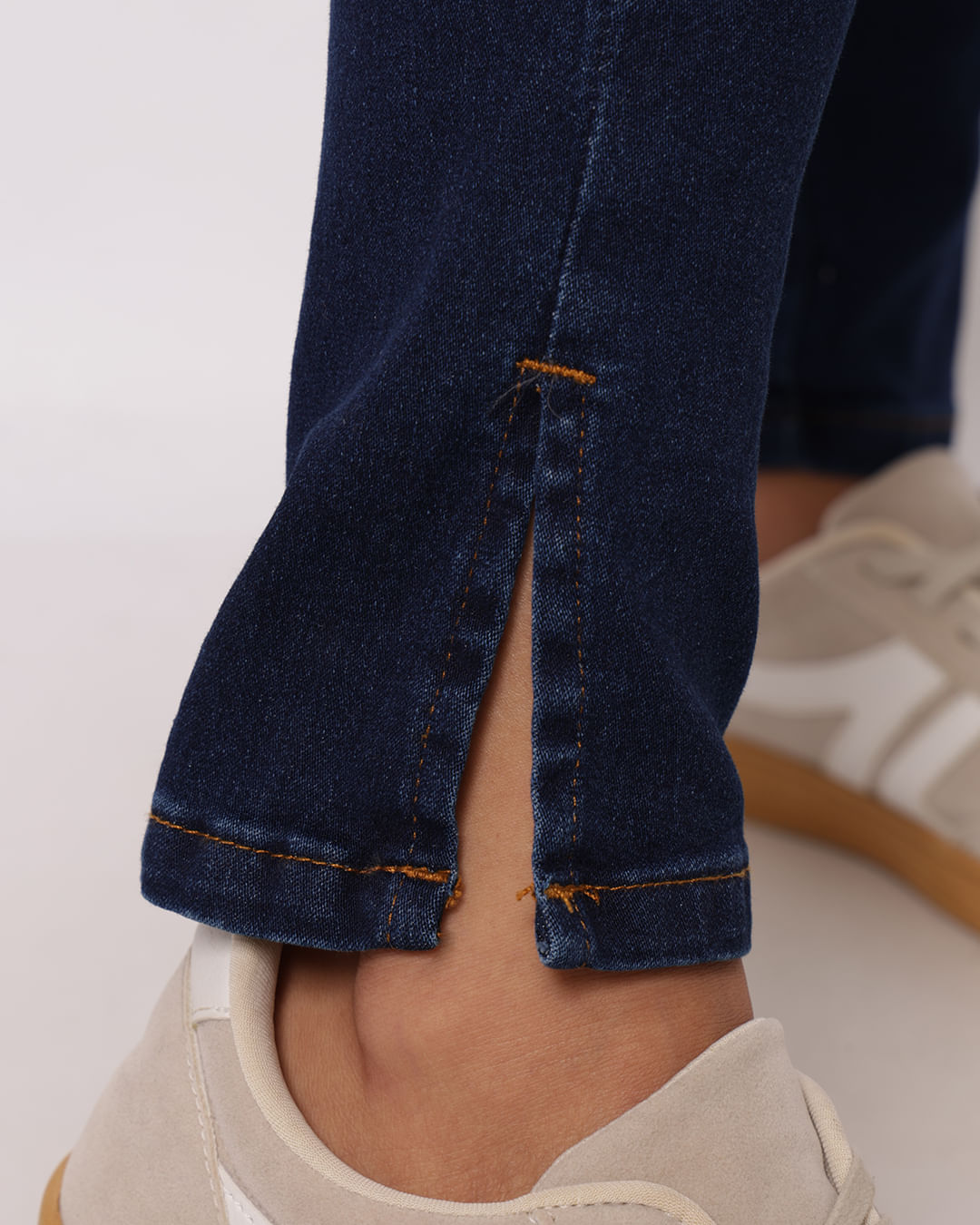 Calca-Cigarrete-Abert-Barra-Azm-501585---Jeans-Blue