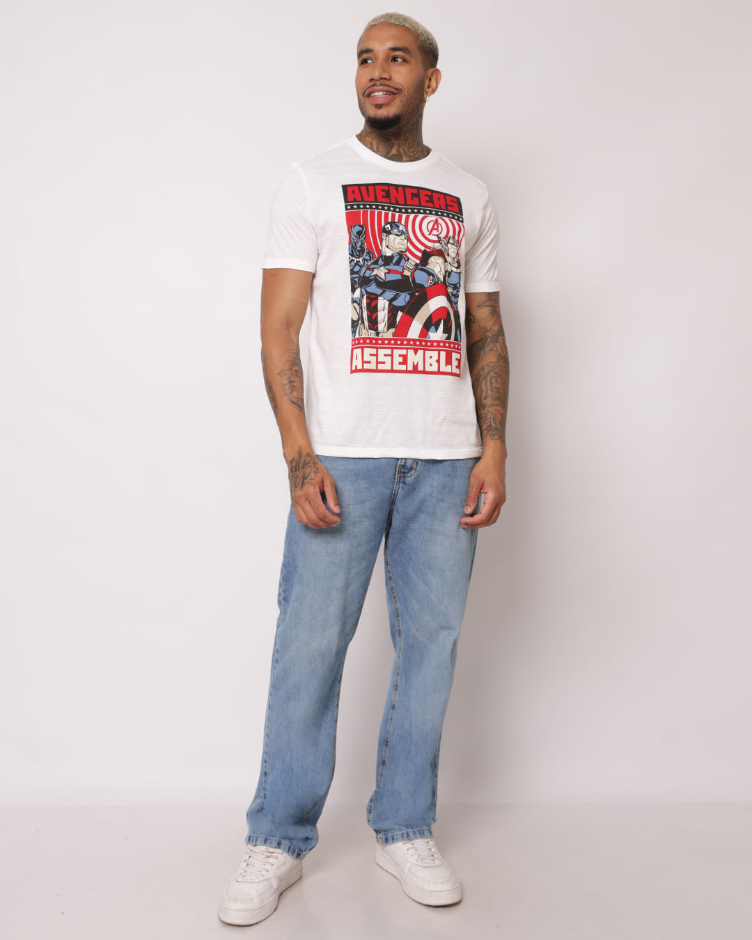 Camiseta-Avengers-0402503-Pgg---Off-White