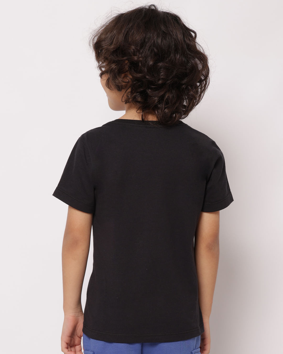 Camiseta-0402488-Mc-M-410-Stitch---Preto