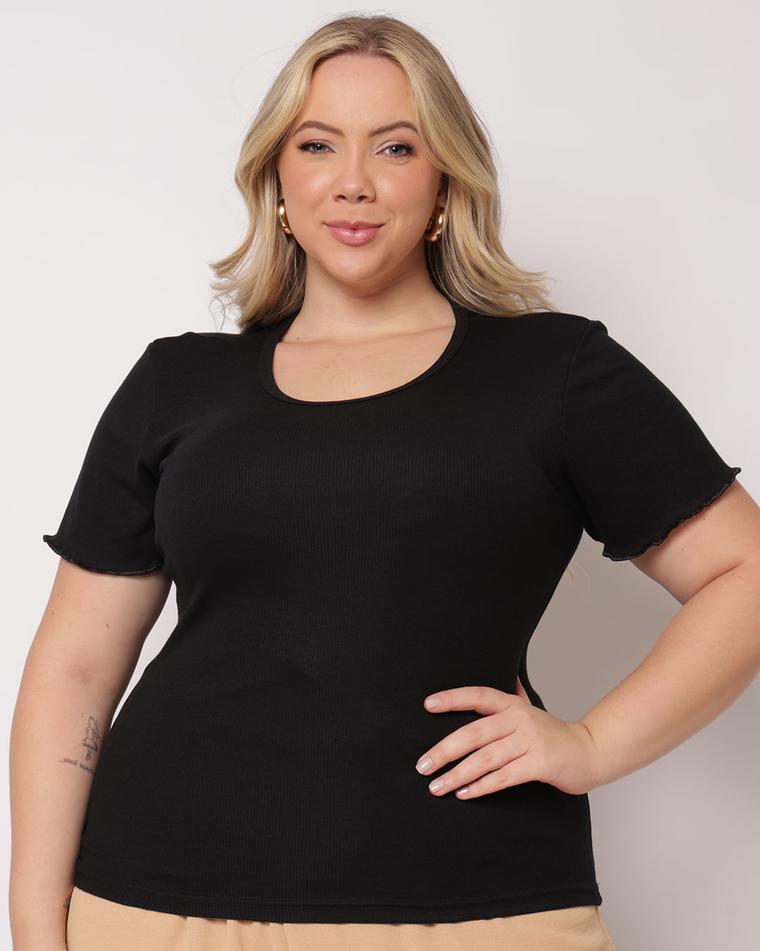 Blusa-Mc-04286-Rib-Fru-Fru---Preto