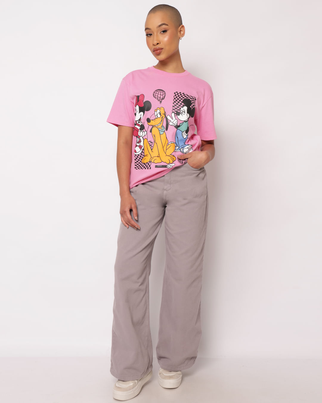 Camiseta-Mc-109616t-Over-Mickey-Friends---Rosa
