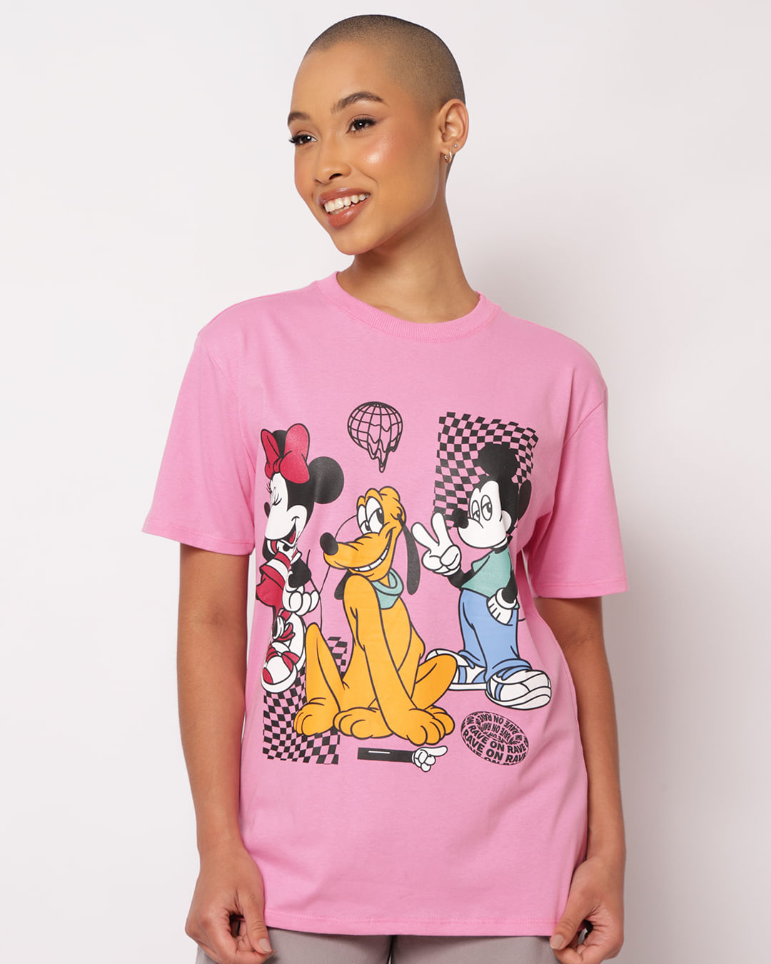 Camiseta-Mc-109616t-Over-Mickey-Friends---Rosa