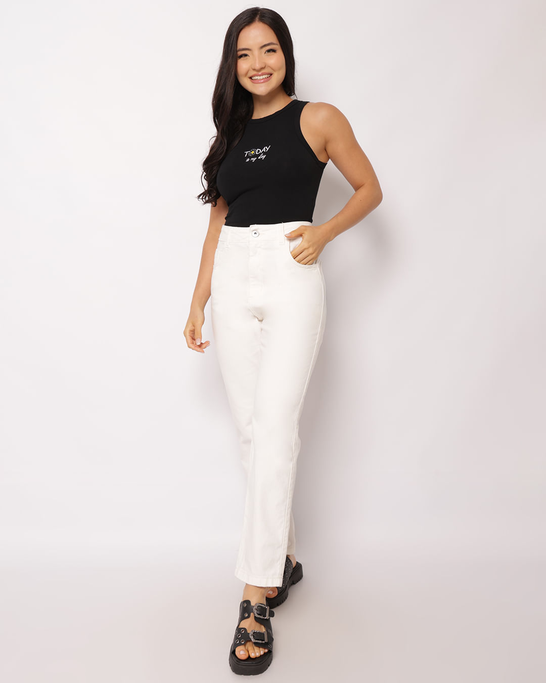 Blusa-Reg-Bordado-Flor-43153-Pgg---Preto