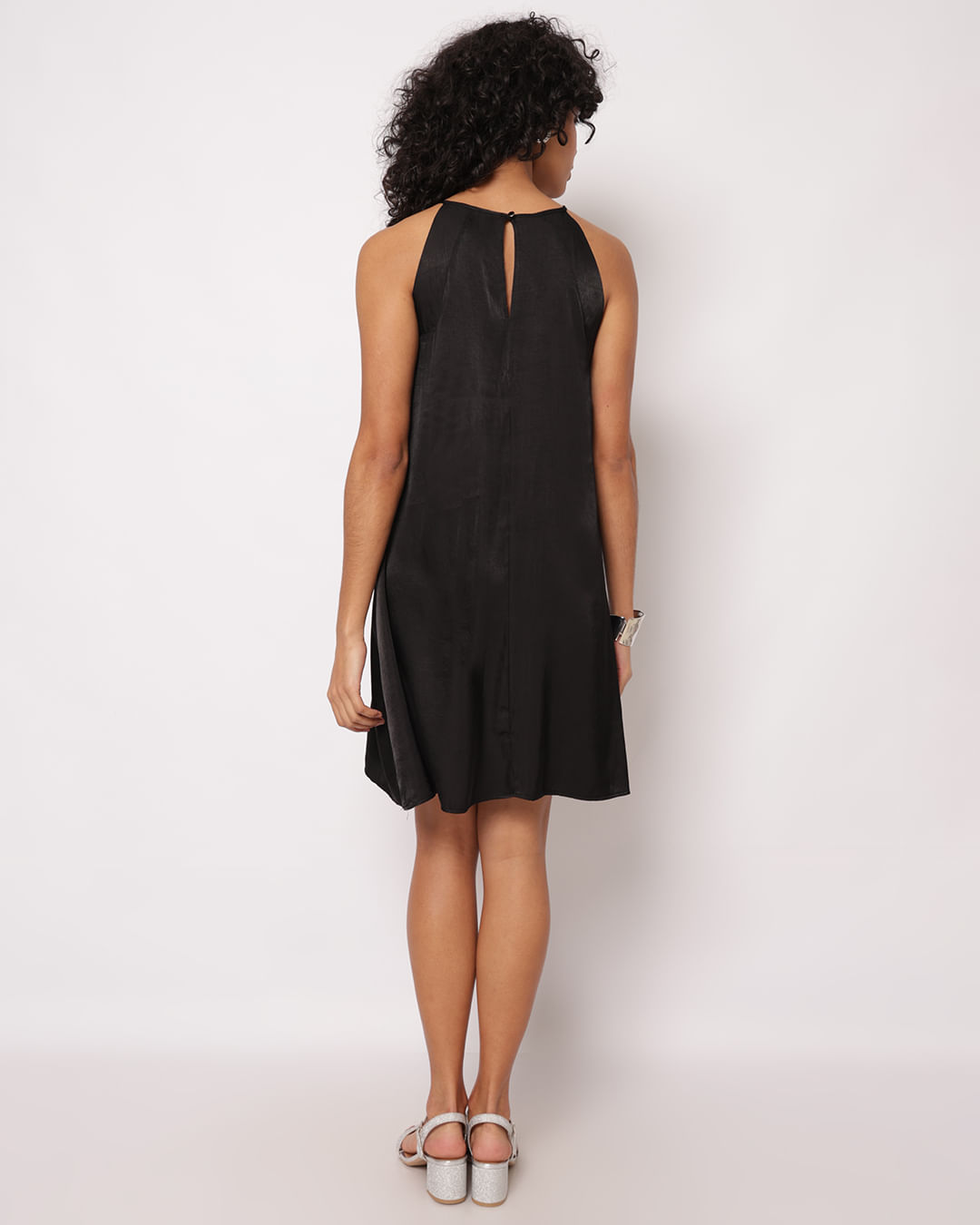 Vestido-Cv-Am-Curto-Cupro-230009---Preto