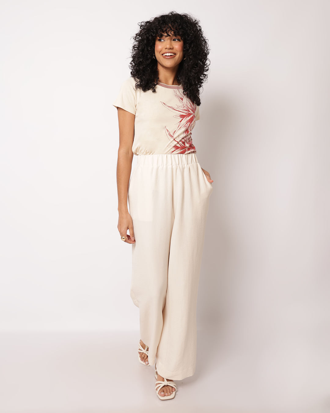 Blusa-Mc-Silk-Det-Retilinea-T110---Bege