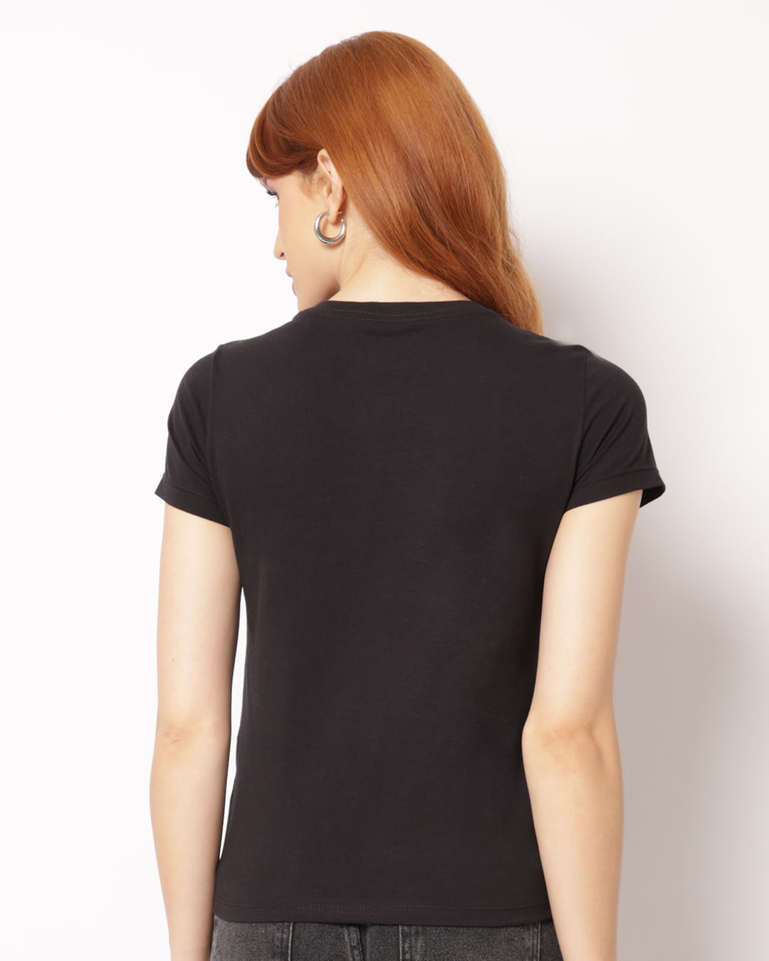 Camiseta-Mc-0402208-Looney-Pto-Pgg-P8---Preto