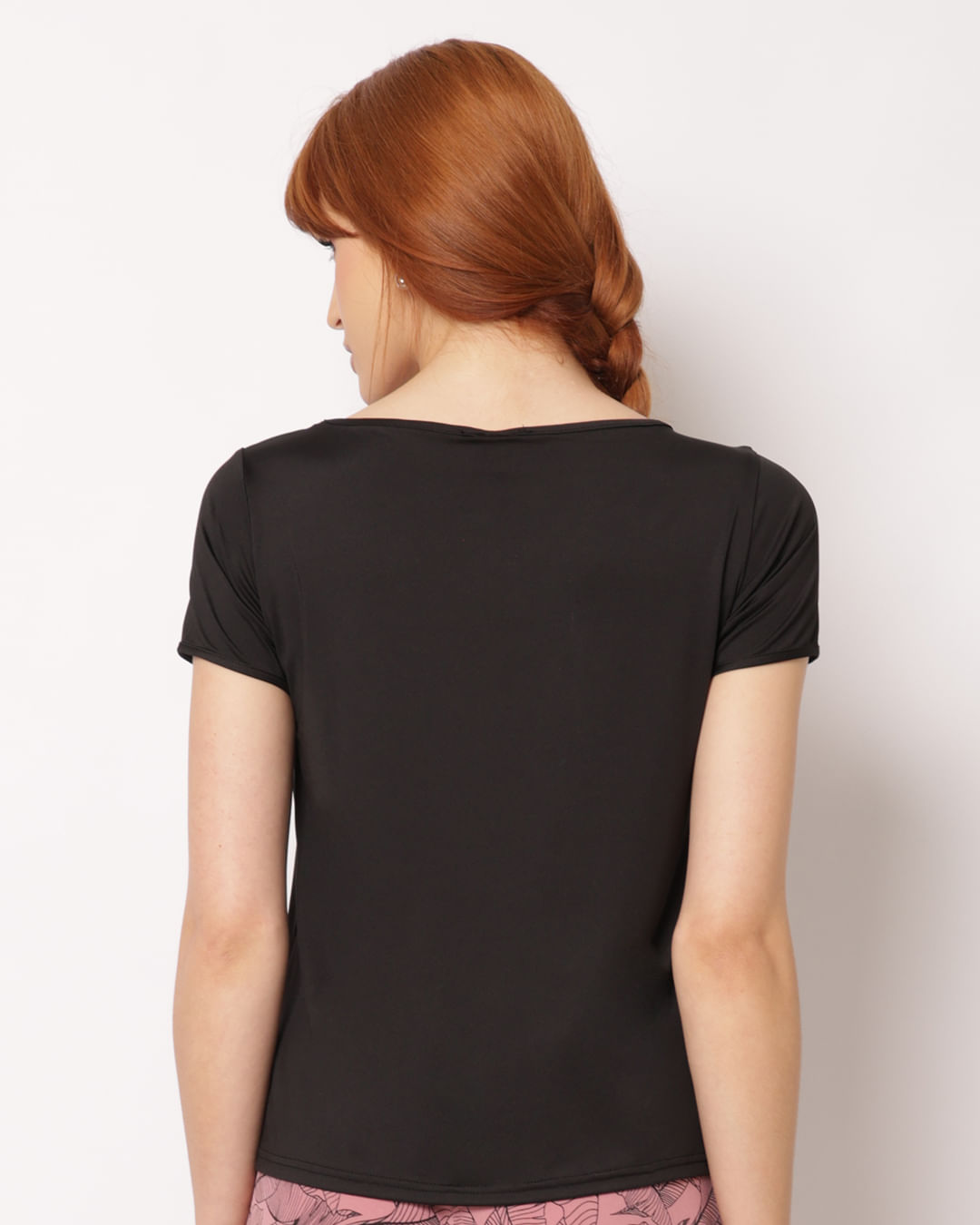 Blusa-240572-Mc-Decote-V---Preto