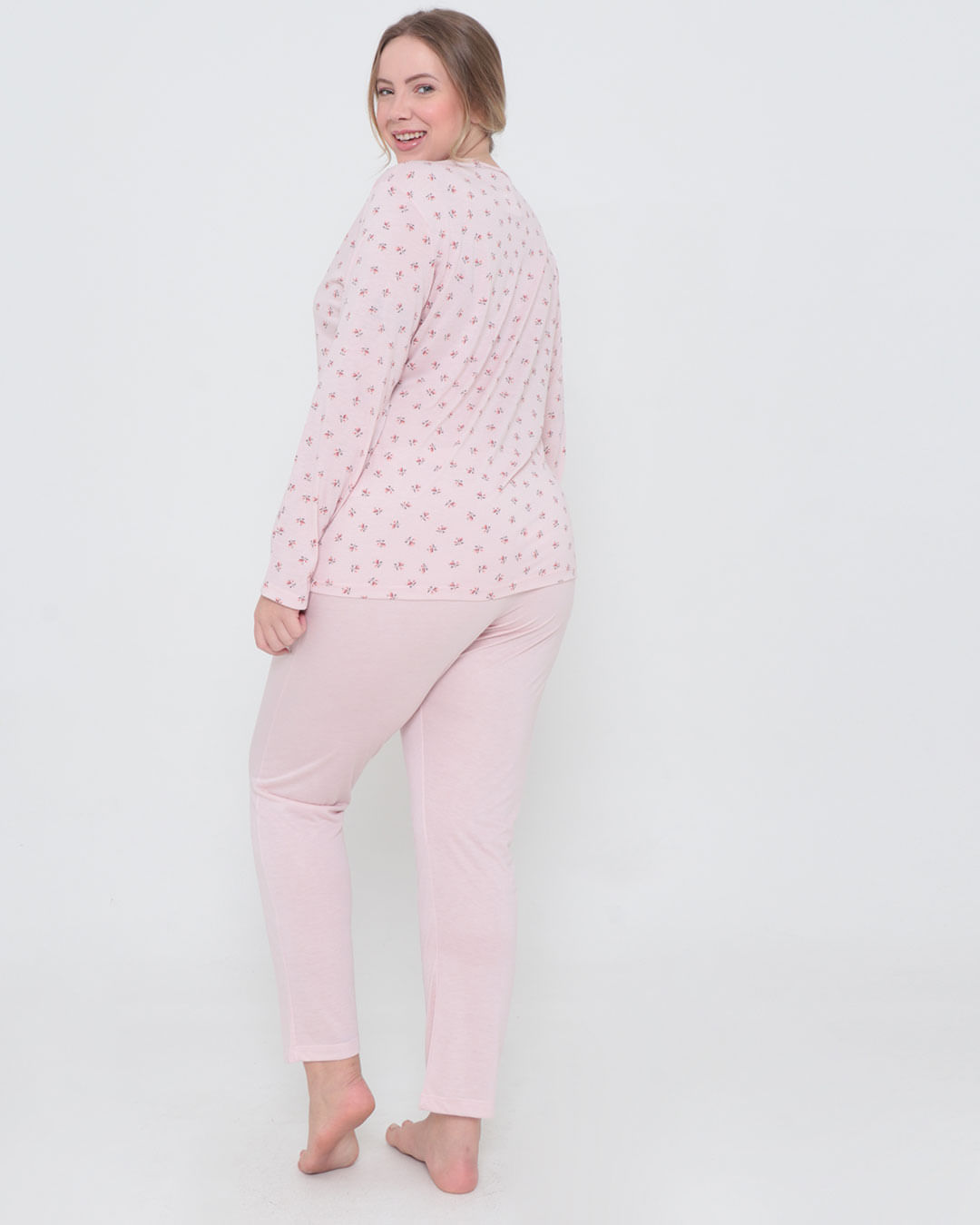 Pijama-Feminino-Plus-Size-Longo-Floral-Rosa-Claro