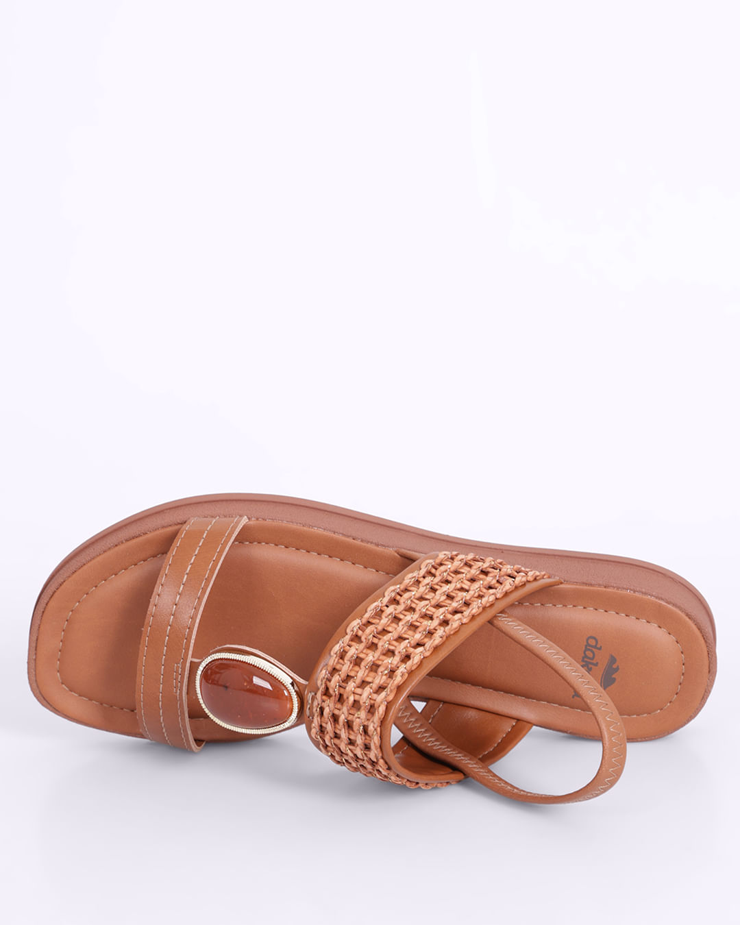 Sand-Fem-Y9711---0005-Vertuo-Caram-3440---Marrom