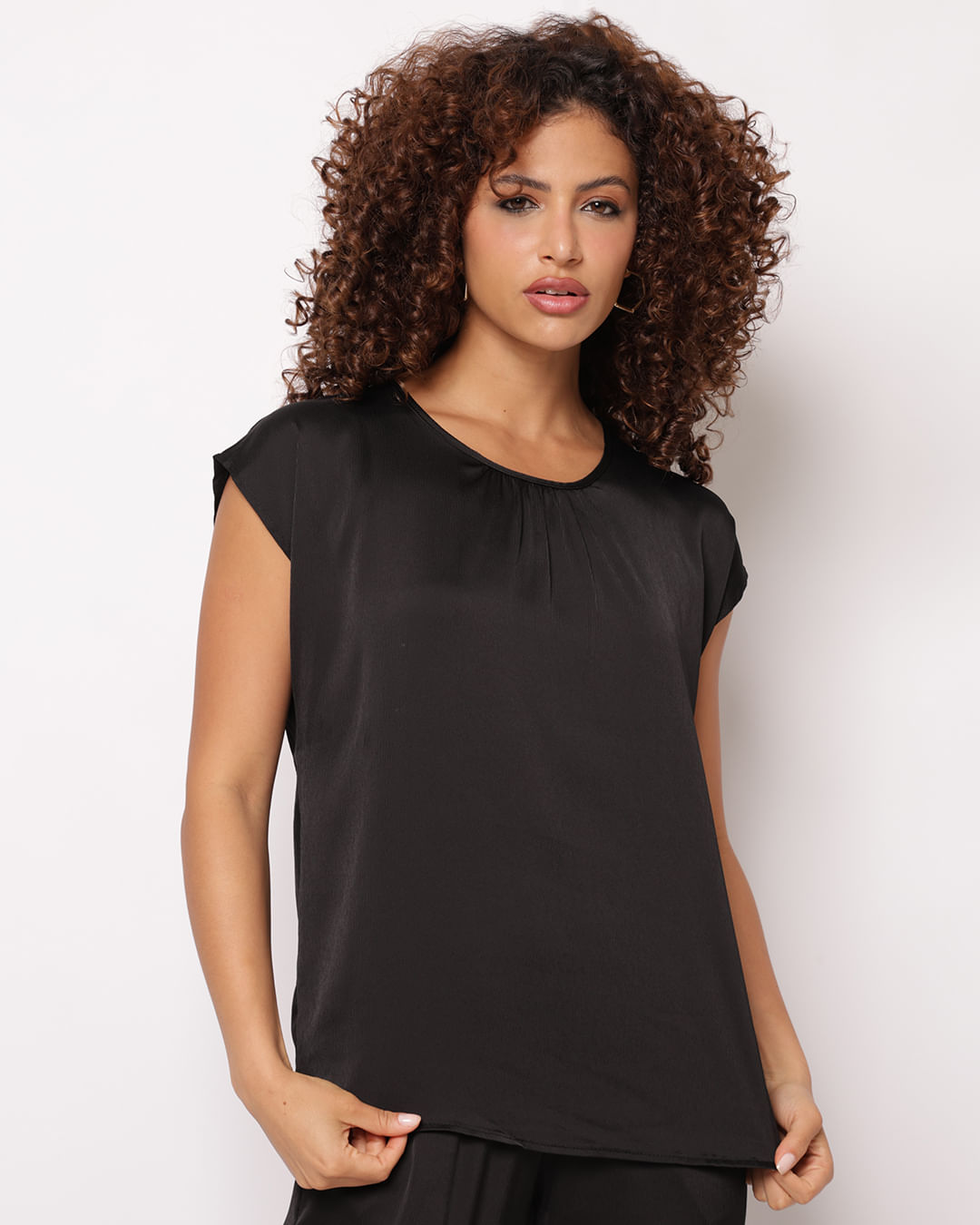 Blusa-Fran-Dec-Satin-231594---Preto