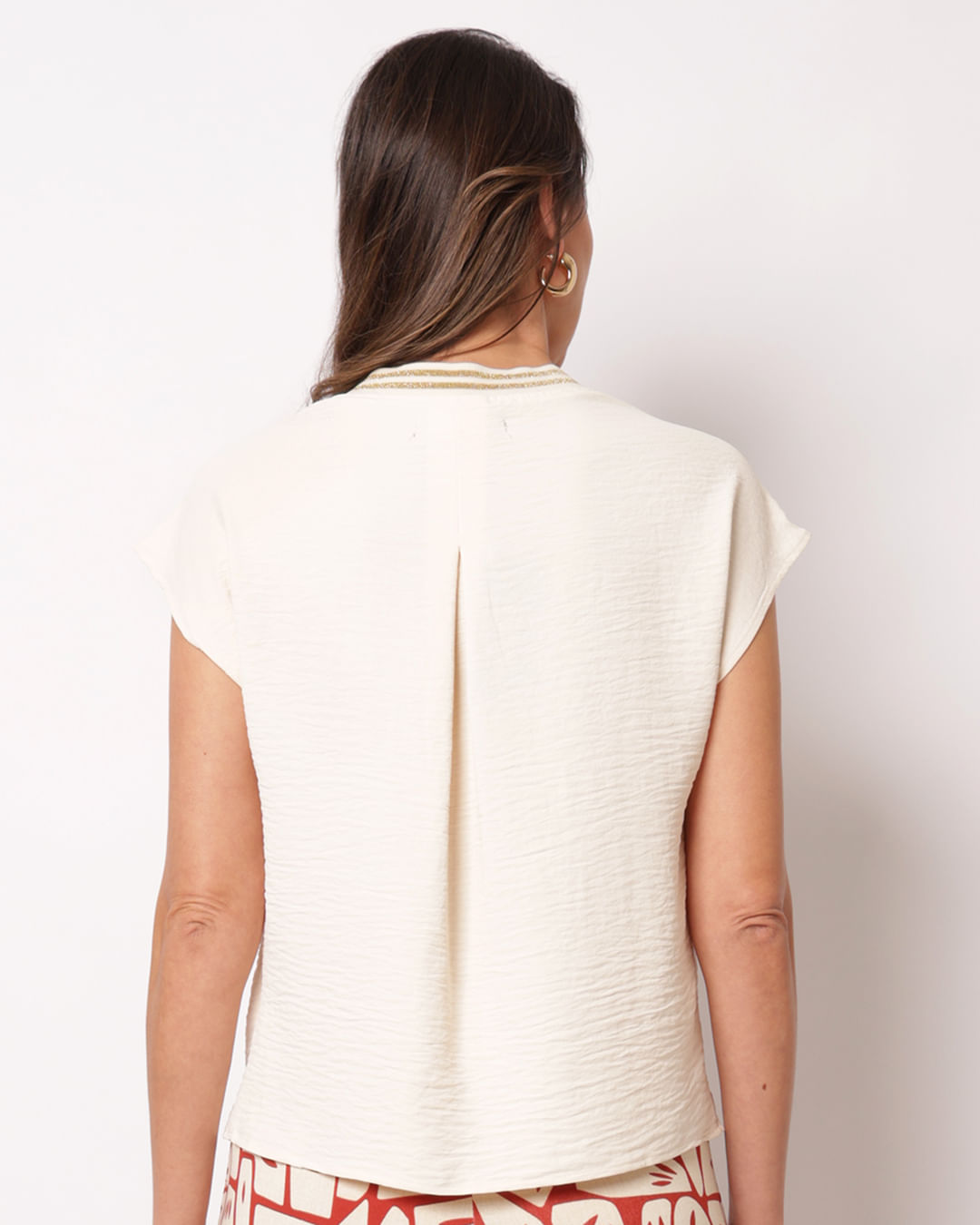 Blusa-Dec-V-Lurex-Airflow-3637-Pgg---Bege