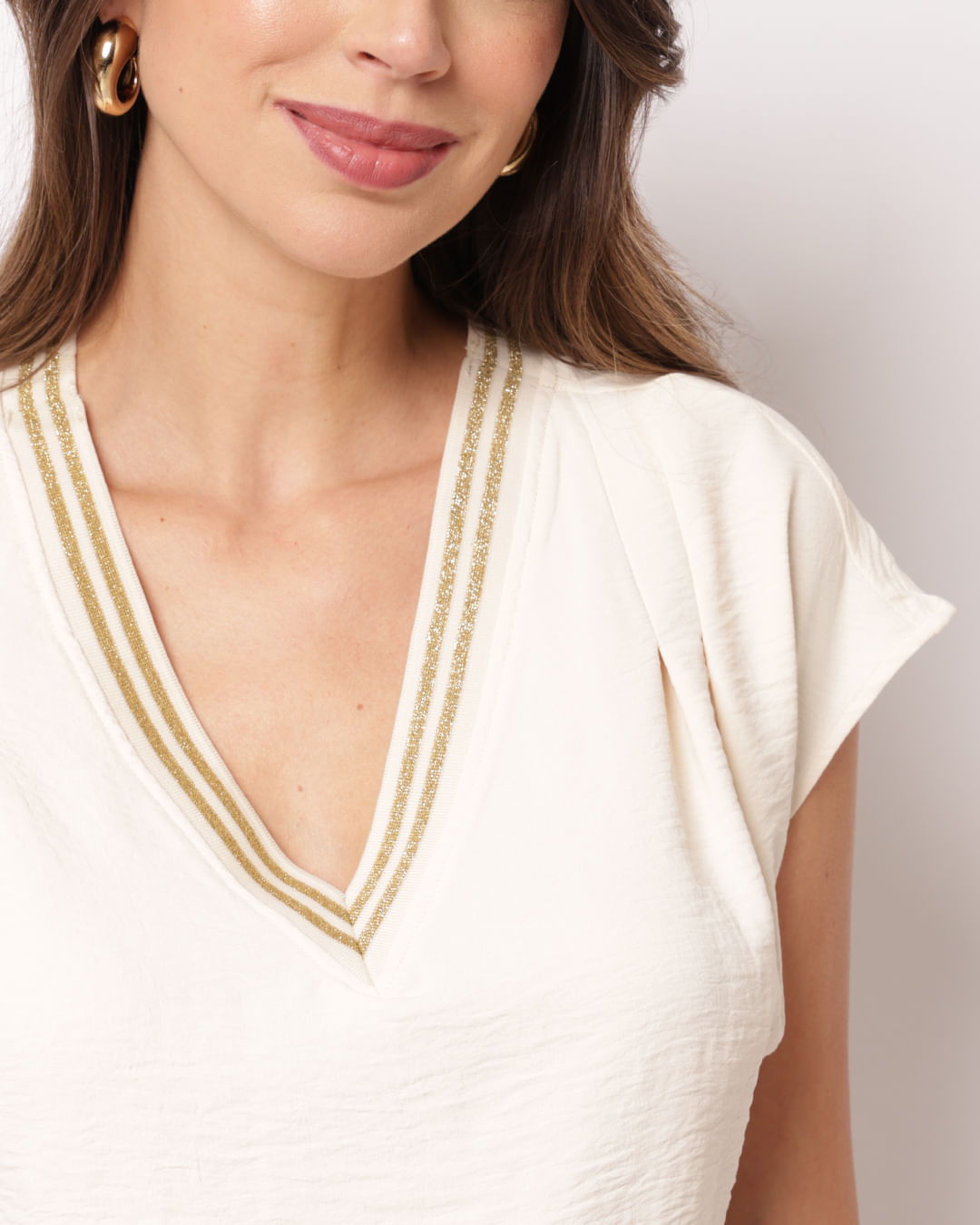 Blusa-Dec-V-Lurex-Airflow-3637-Pgg---Bege