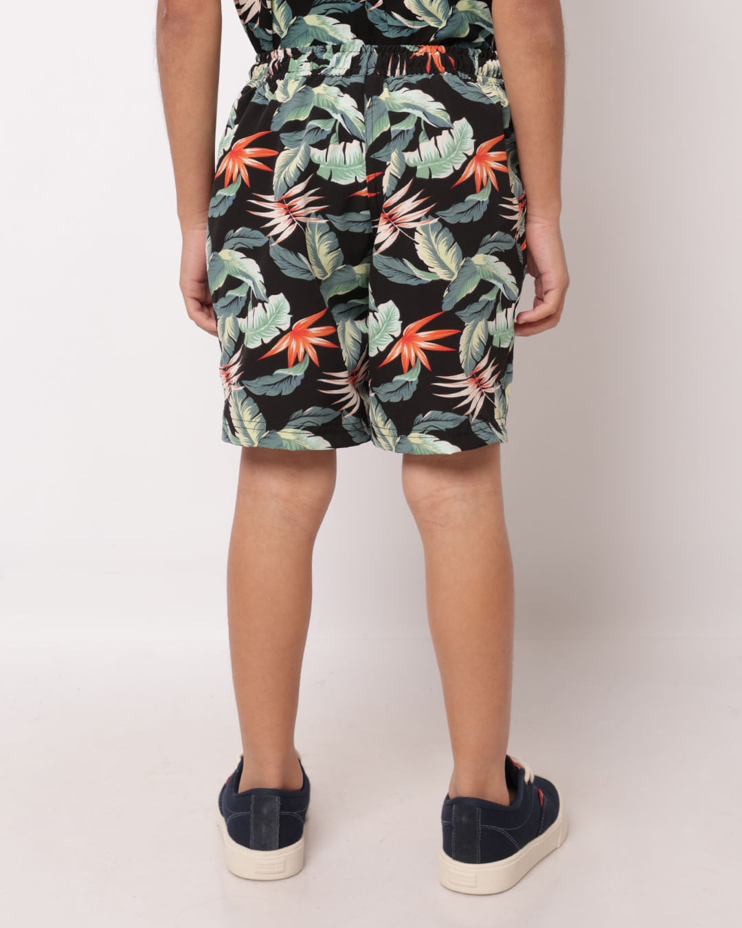 Bermuda-440528-M-Visco-410---Preto-Floral