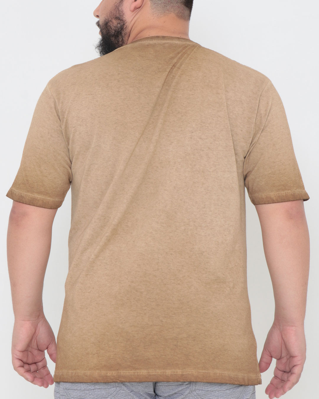 Camiseta-Plus-Size-Estampa-Metalizada-Bege