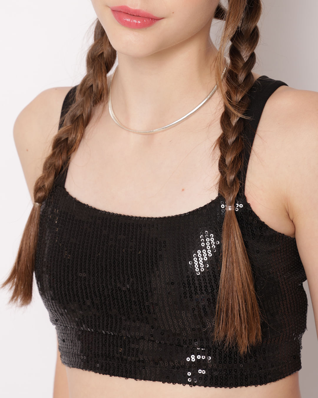 Cropped-440422-Alca-Paete-F1016---Preto